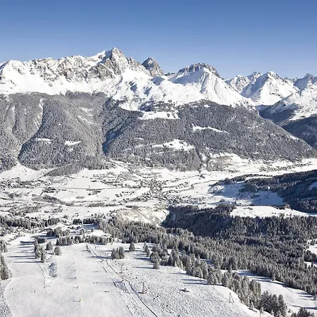 Toissa A4 By Interhome アパート