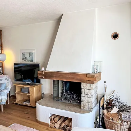 Toissa A4 By Interhome *