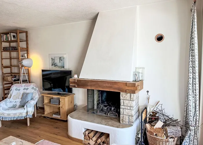 Toissa A4 By Interhome *